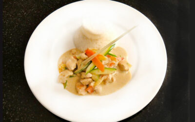Poulet an Erdnusssauce