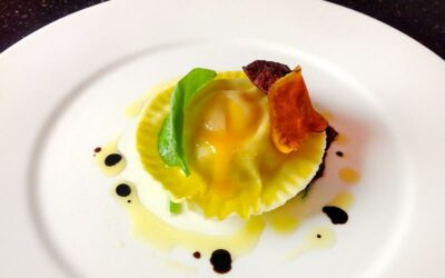 Raviolone mit Trüffelbutter